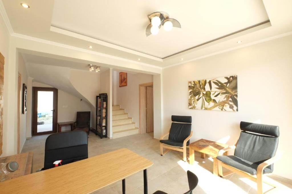 Villa Valerie Nikiti  Exteriér fotografie