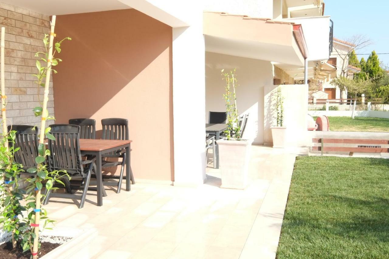 Villa Valerie Nikiti  Exteriér fotografie