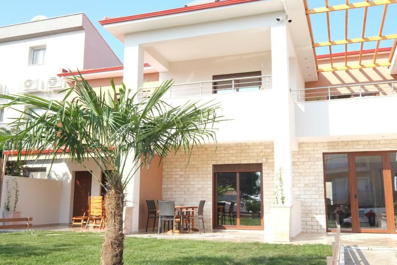 Villa Valerie Nikiti  Exteriér fotografie