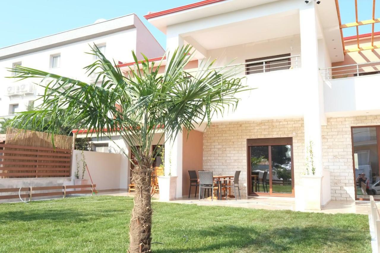 Villa Valerie Nikiti  Exteriér fotografie